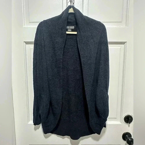 Barefoot Dreams CozyChic Lite Circle Cardi Size Small EUC - Picture 2 of 4